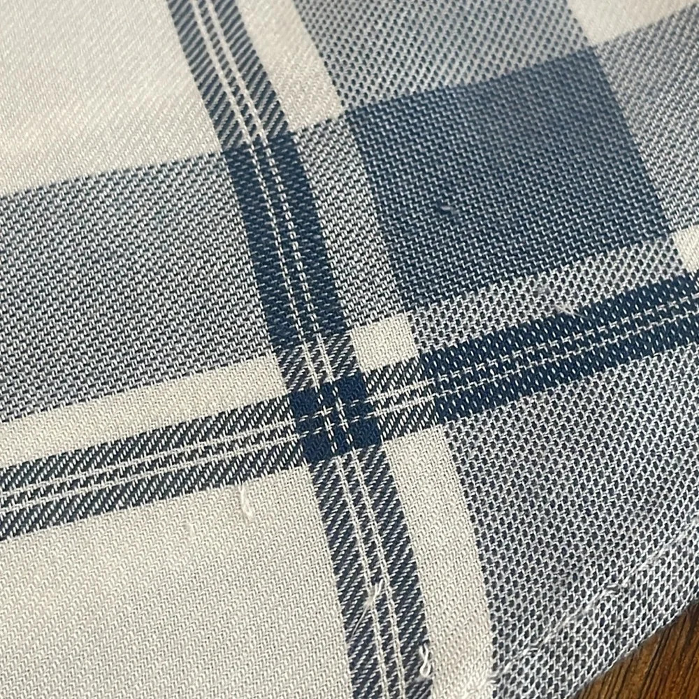 Abercrombie Fitch Button down Shirt Women's XS Blue White Plaid Long Sleeve - Picture 8 of 10